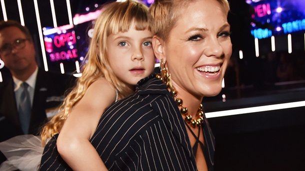 Pink: son duo avec sa fille sur la BO de "The Greatest Showman" va vous faire fondre