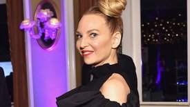 Sia : à 44 ans, la chanteuse est devenue grand-mère !