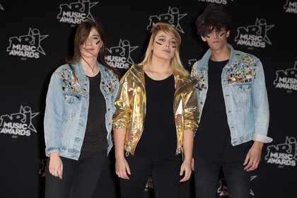 Laura Christin, Samanta Cotta et Zaccharie Schutte du groupe Hyphen Hyphen - NRJ Music Awards 2017