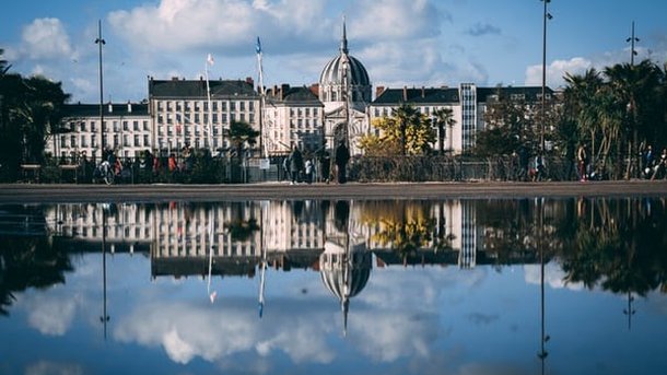 Partez à Nantes avec le podcast Une virée à deux