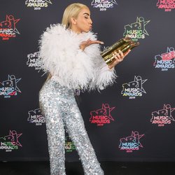 Bilal Hassani - Photocall - NRJ Music Awards 2019