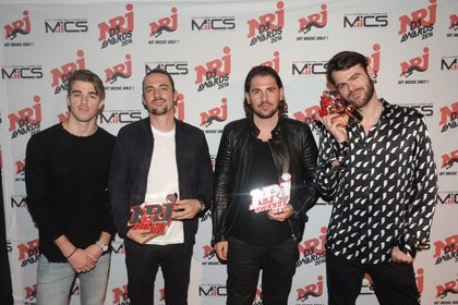 DIMITRI VEGAS et LIKE MIKE - THE CHAINSMOKERS - NRJ DJ AWARDS 2016 - PHOTOCALL