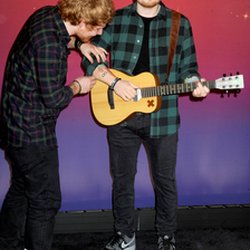 Ed Sheeran et sa statue de cire @ Madame Tussaud NY
