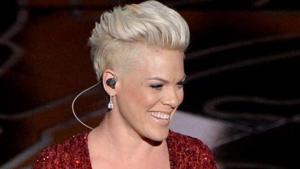 Pink: zoom sur les shows mémorables de la chanteuse