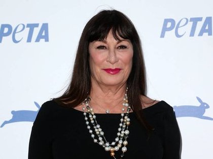 anjelica-huston