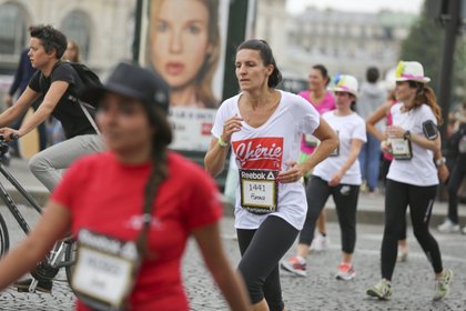 La team Fitnext/Chérie FM lors de la Parisienne
