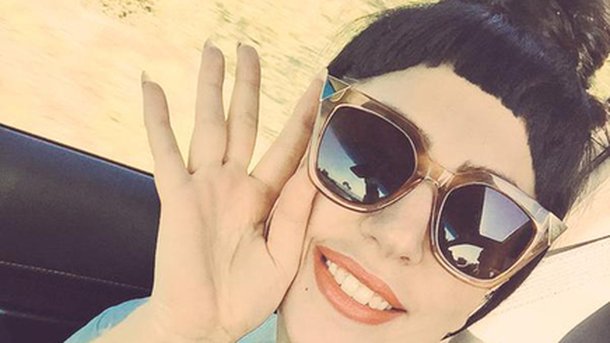 Lady Gaga : heureuse pour débuter 2015!