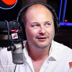 Lundi 2 Mai - C Cauet sur NRJ