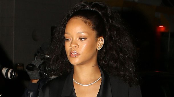 Rihanna : son look de Noël