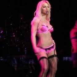 Britney Spears : son évolution en 33 looks !