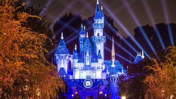 Les infos du Réveil Chérie : dormir au milieu de Parc Disneyland Paris, c’est possible !