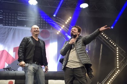 Sébastien Cauet et Cris Cab - NRJ Music Tour Compiègne 2016