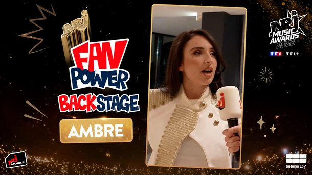 Ambre chauffe sa voix dans les coulisses des NRJ Music Awards