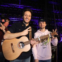 Vianney et Squeezie - Backstage NRJ Music Awards Paris Edition