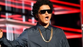 Bruno Mars continue d'écrire pendant le confinement