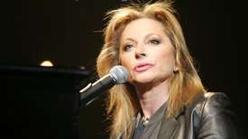 Véronique Sanson : l’histoire de sa « Chanson sur ma drôle de vie »