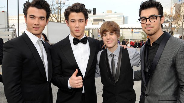 Justin Bieber: le premier fan des Jonas Brothers
