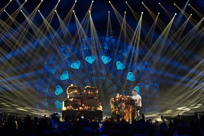 Chris Martin (Coldplay) - Cérémonie NRJ Music Awards 2016
