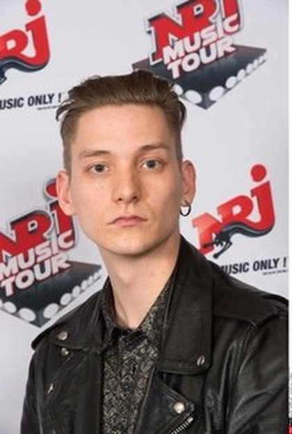 Thomas Azier @ NRJ Music Tour de Paris - Photocall