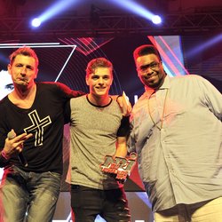 Jay Style, Kash, Martin Garrix et Big Ali