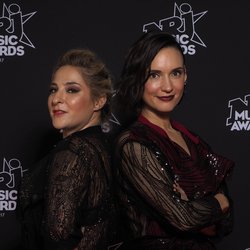 Marilou Berry et Natou - NRJ Music Awards 2017