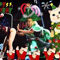 Miley Cyrus fête déjà Noël !