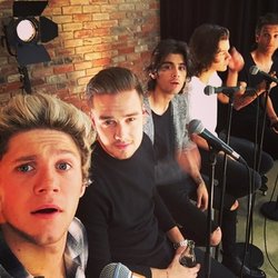 Niall Horan: Keepin it daily ! #livestream