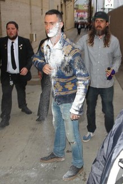 Adam Levine @ Jimmy Kimmel Live