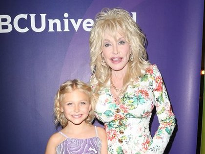 alyvia-lind-et-dolly-parton