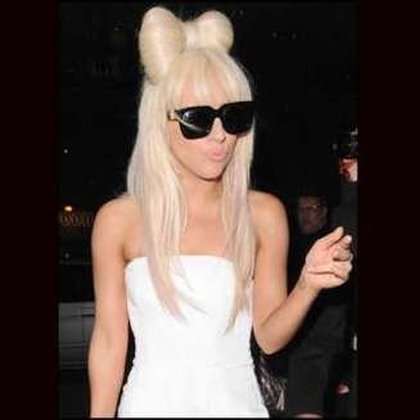 Lady Gaga noeud noeud
