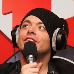 Emission Spéciale avec Kev Adams, Franck Dubosc et Guy Lecluyse‎