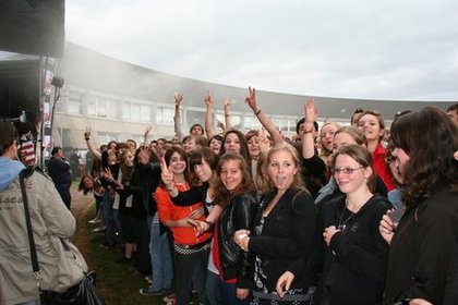 NRJ At School Kesha