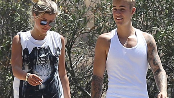 Justin Bieber : Sofia Richie se fait le même tatouage que lui!