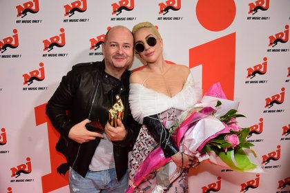 Lady Gaga en interview exclusive chez Cauet sur NRJ !