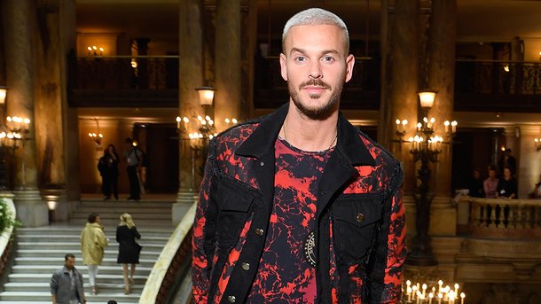 M. Pokora en visite à l’hôpital Sainte-Anne pour la bonne cause