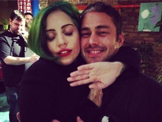 lady-gaga-et-taylor-kinney-c-instagram
