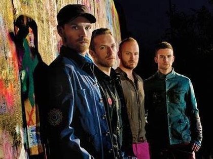 Des bracelets imaginés par un créateur de sextoys pour Coldplay