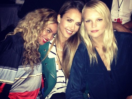 Beyonce-Jessica Alba-Kelly Sawyer