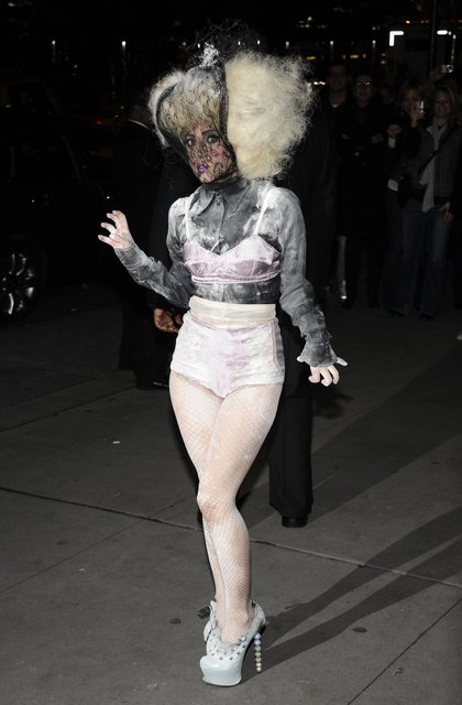 Lady Gaga sens dessus dessous