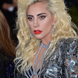 Lady Gaga au MET Gala 2016