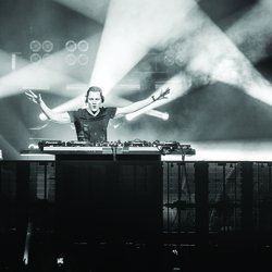 Tiësto