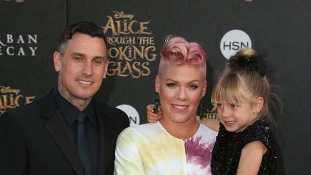 Pink: avec ses enfants en tournée