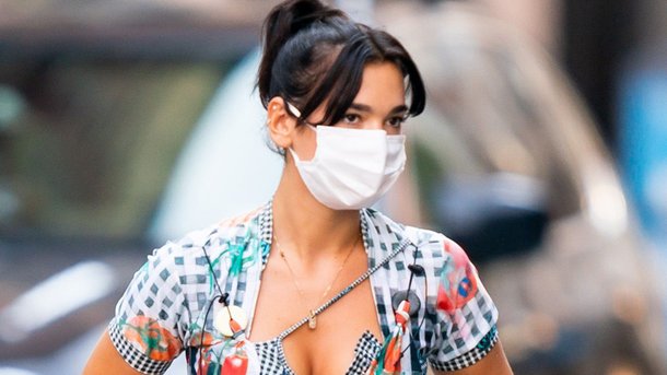 Dua Lipa en bikini et amoureuse: ses vacances de rêve à Sainte-Lucie