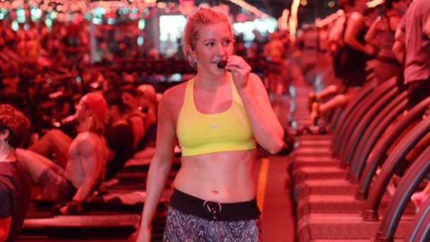 Ellie Goulding bat tous les records d'écoutes!
