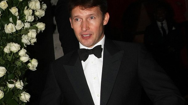 James Blunt : 5 faits qui le rendent irrésistible