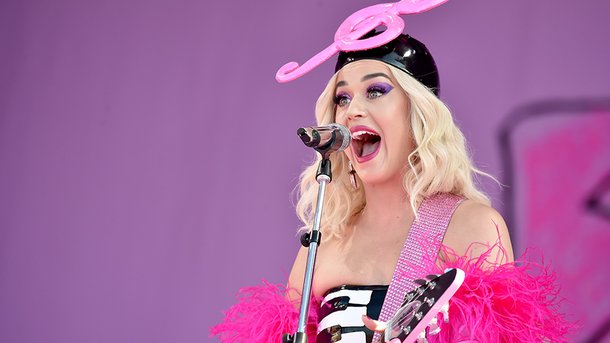 Katy Perry en chansons: une artiste au sommet avec des hits incontournables