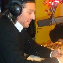 yvan-le-bolloch-rire-et-chansons-photo5
