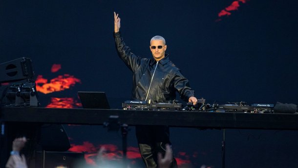 DJ Snake reprend l'une de ses chansons préférées dans son single "Paradise"