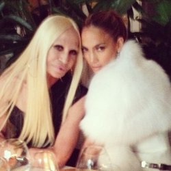 Jennifer Lopez au défilé Versace !