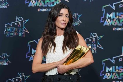 Jenifer - Photocall des NRJ Music Awards 2022